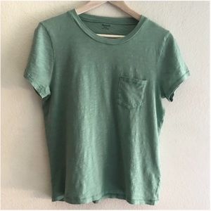 ✨ Madewell 💚 green pocket tee